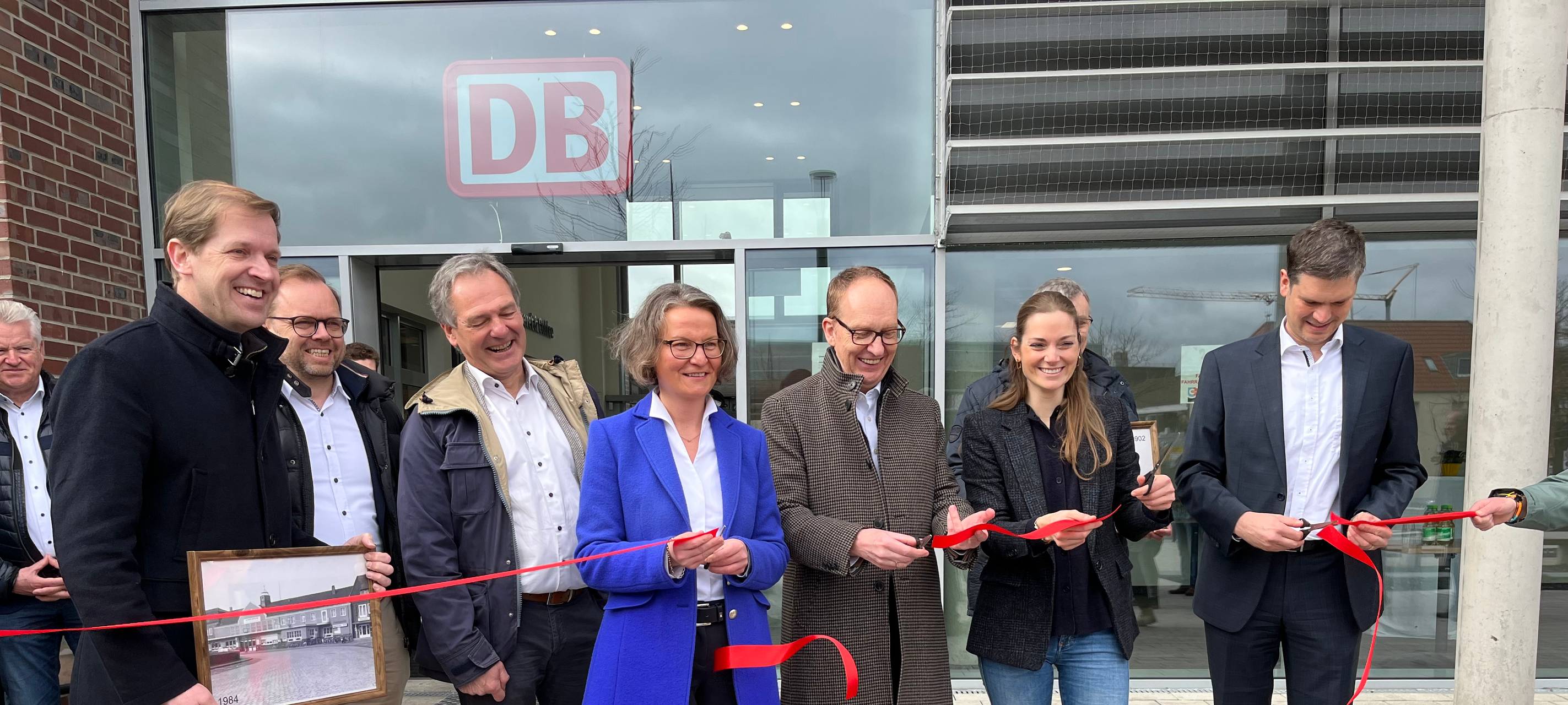 COESFELD: Bahnhof offiziell eingeweiht