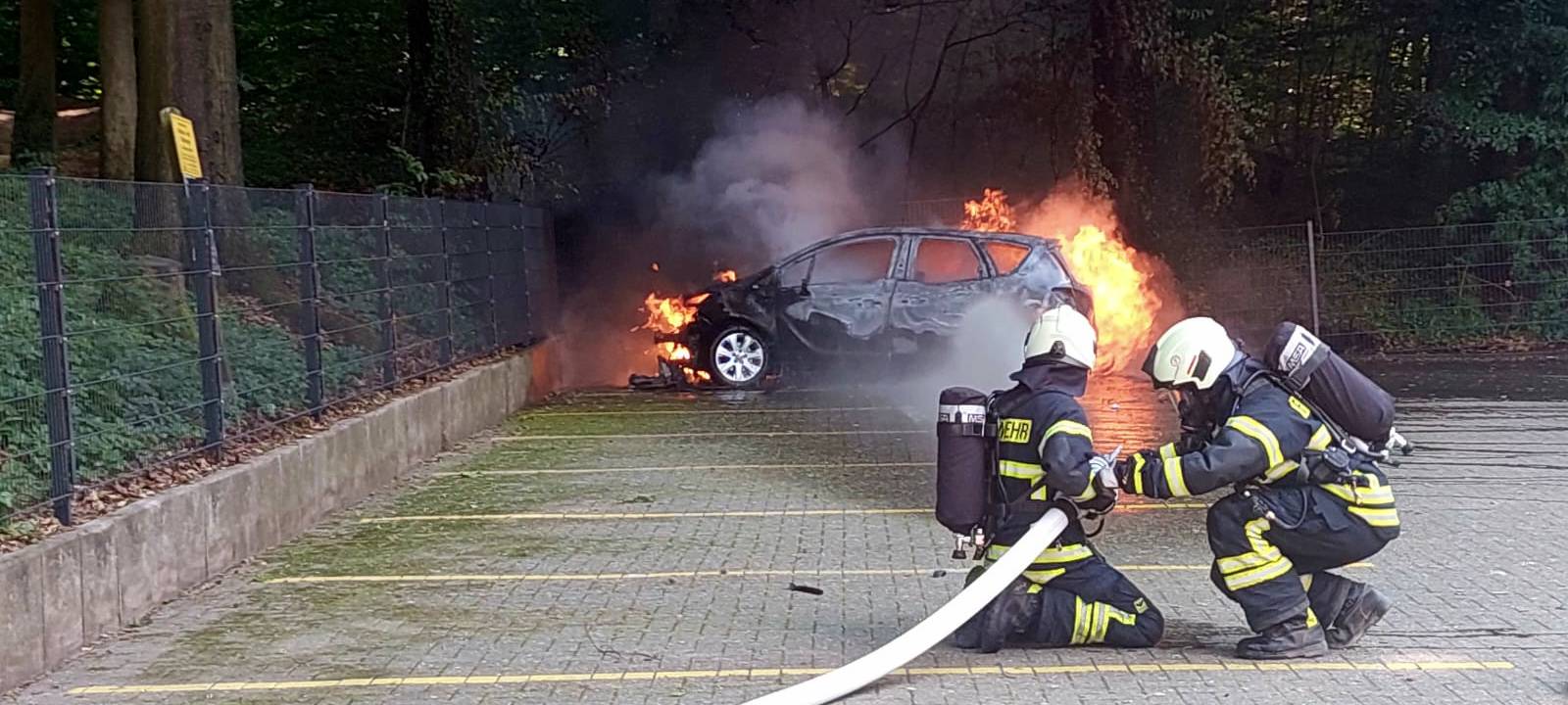 HAVIXBECK: Autobrand in der Bauerschaft Lasbeck
