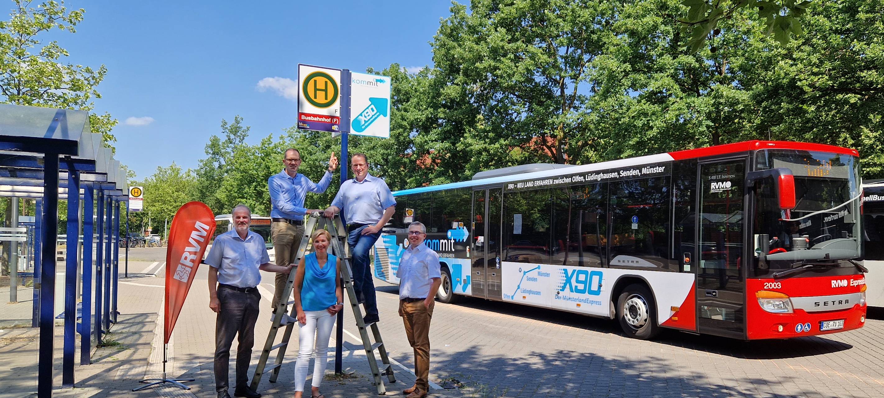 KREIS: Neue Farben für Expressbus
