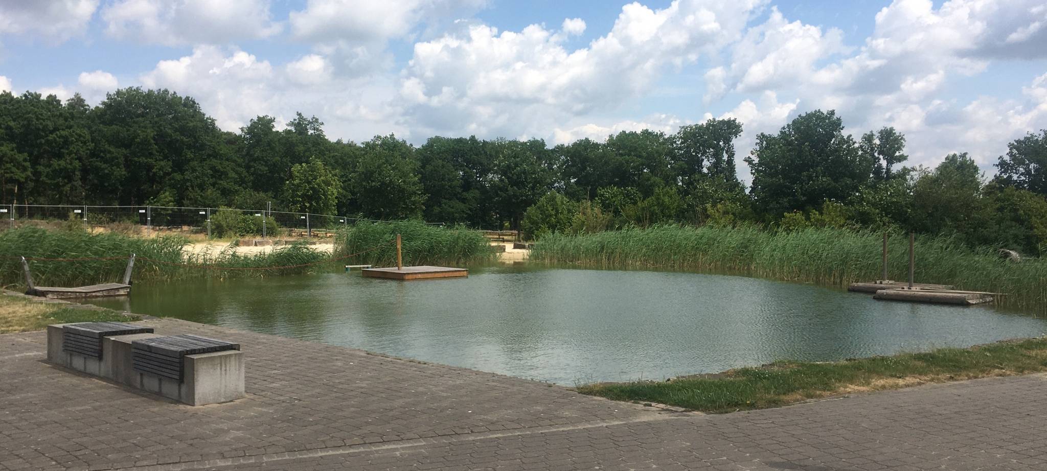 OLFEN: Neue Geräte auf Wasserspielplatz