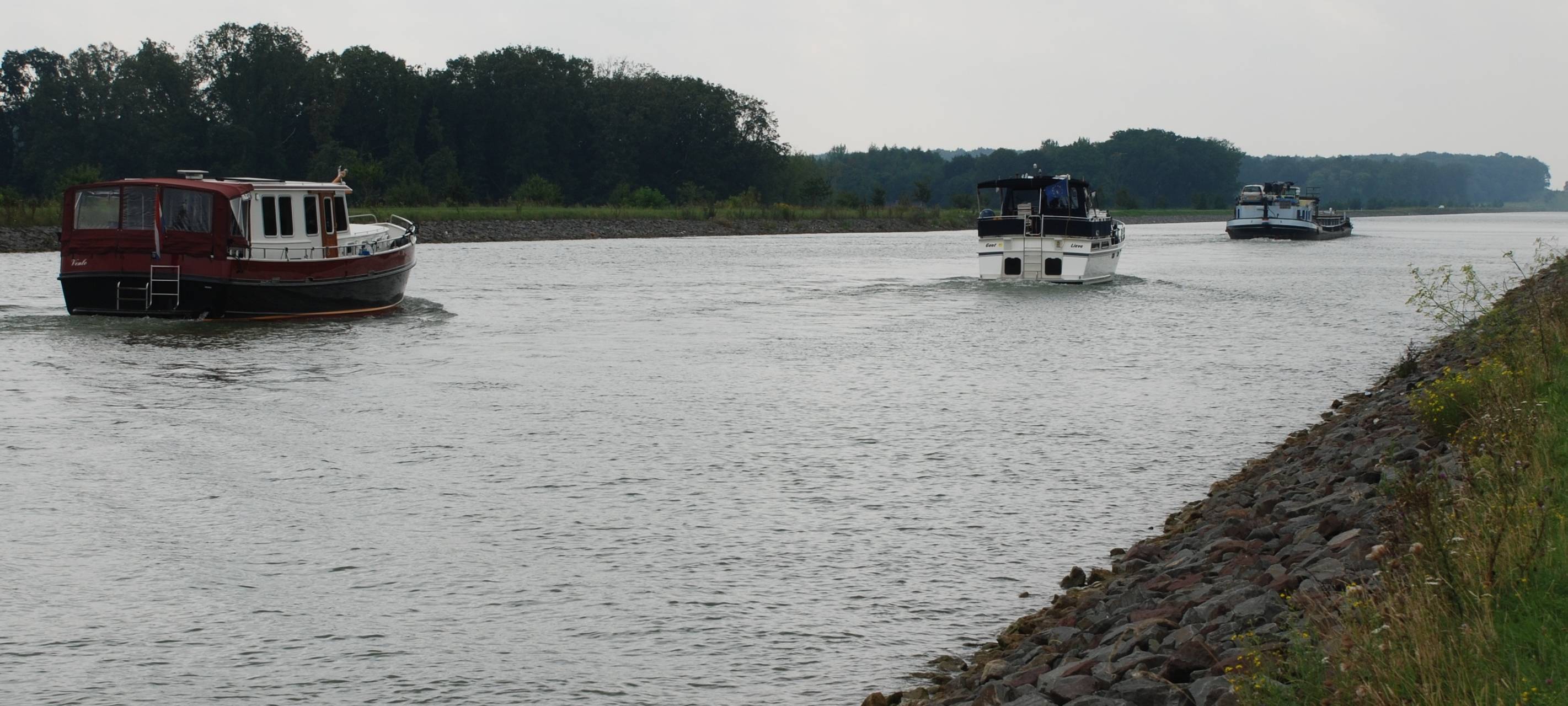 KREIS: Badeverbot im Kanal beachten
