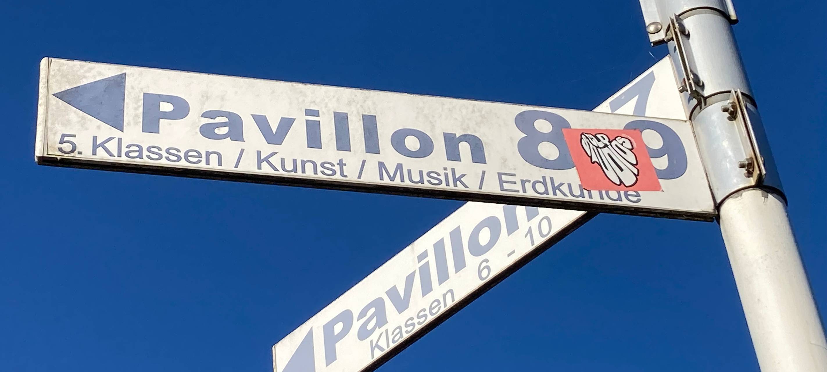 NOTTUILN: Es läuft auf den Schulbaustellen