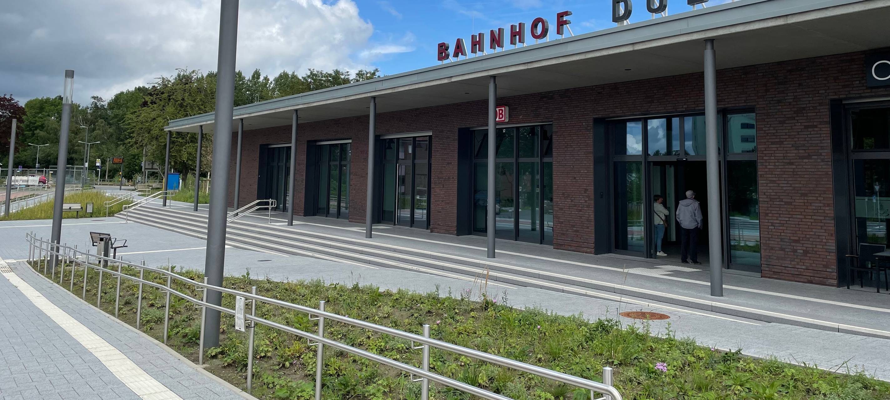 DÜLMEN: Barrierefreier Bahnsteig