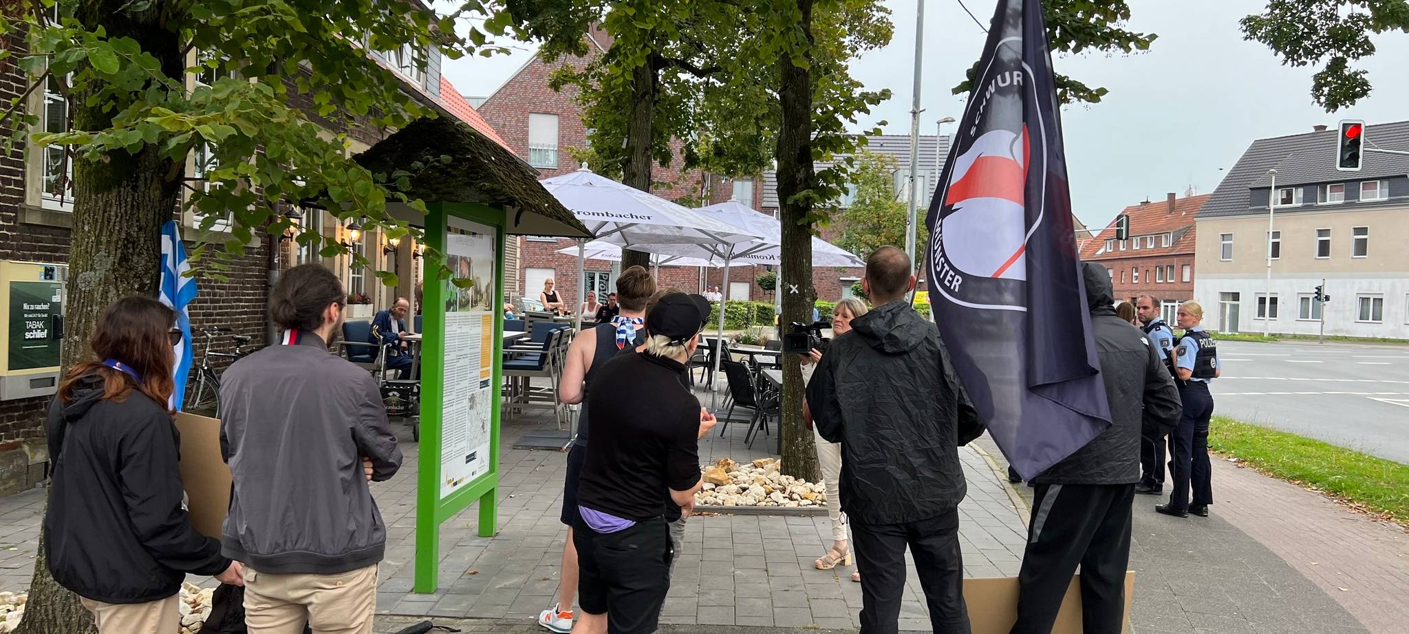 APPELHÜLSEN: Demo gegen AfD