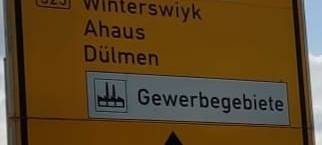 COESFELD: Verwirrung um Straßenschild