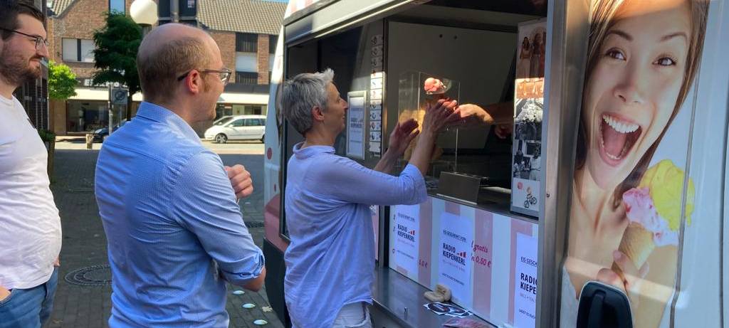 Wir verschenken Eis!