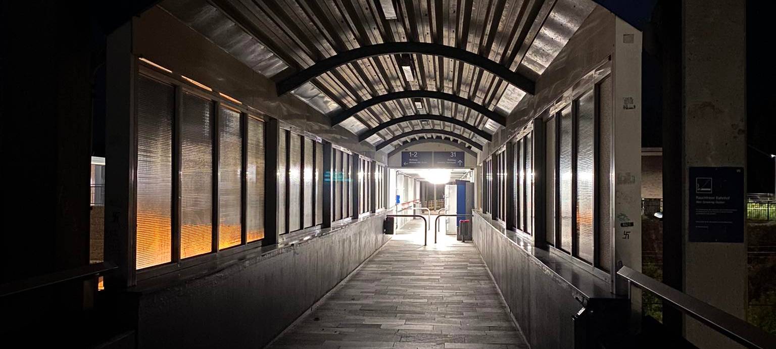 DÜLMEN: Bahnhofstunnel unbeleuchtet