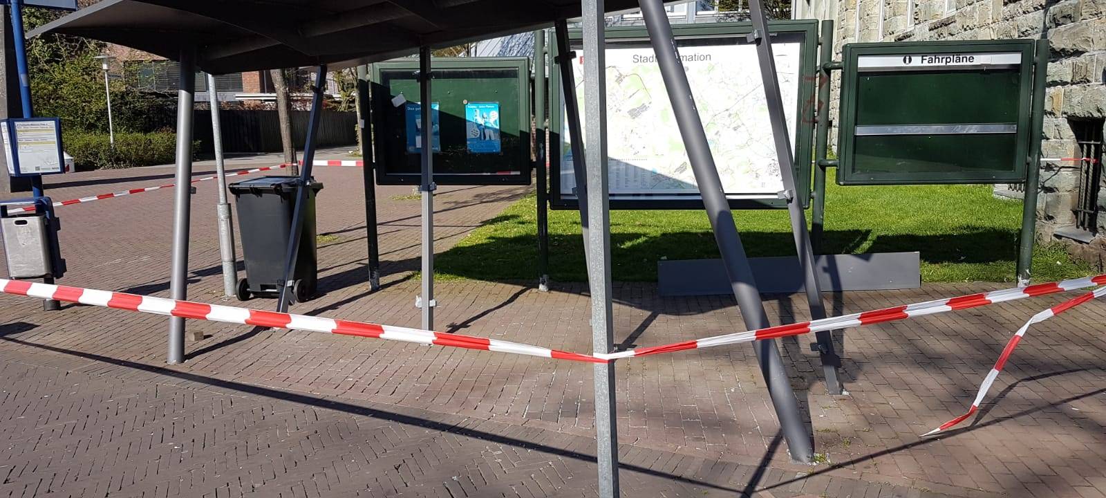 Ramponierte Bushaltestelle in Dülmen