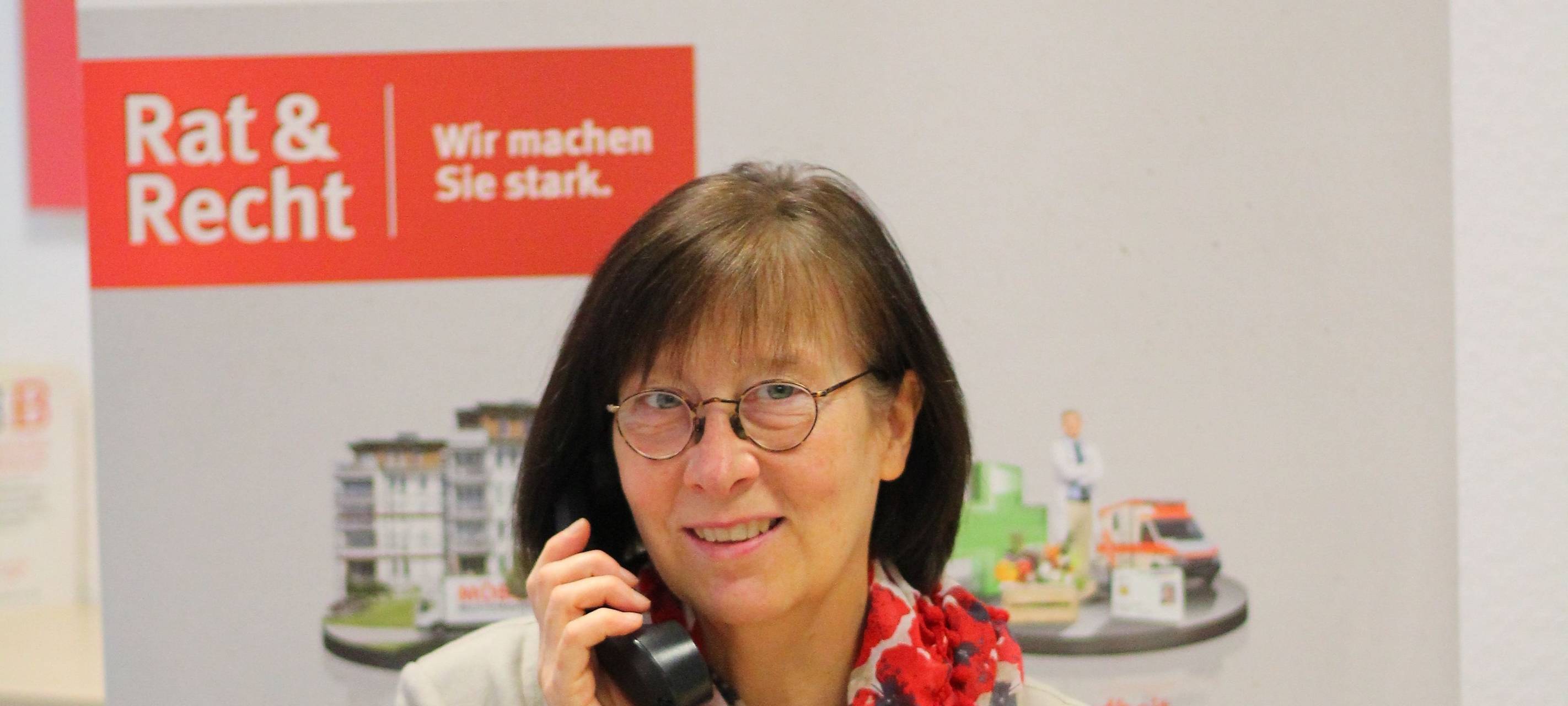 DÜLMEN: Verbraucherzentrale klärt zu neuen Servicezeiten auf