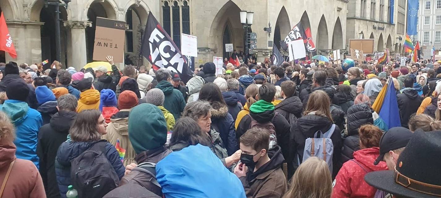 MÜNSTER: Demo gegen Rechtsextremismus
