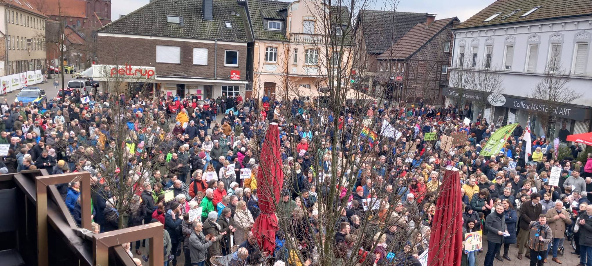 OLFEN: Erfolgreiche Demo