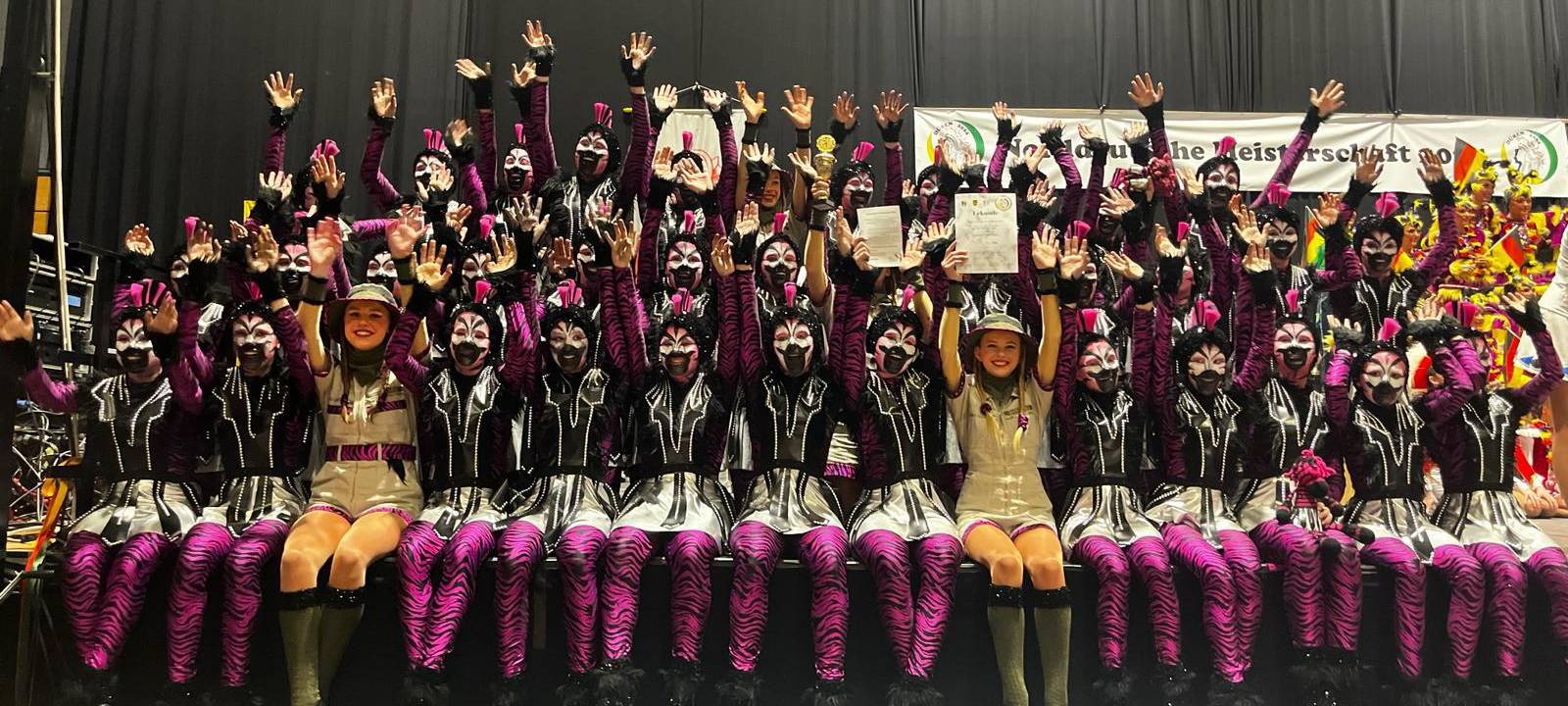 Die-La-Hei Tanzsportgarde bei DM