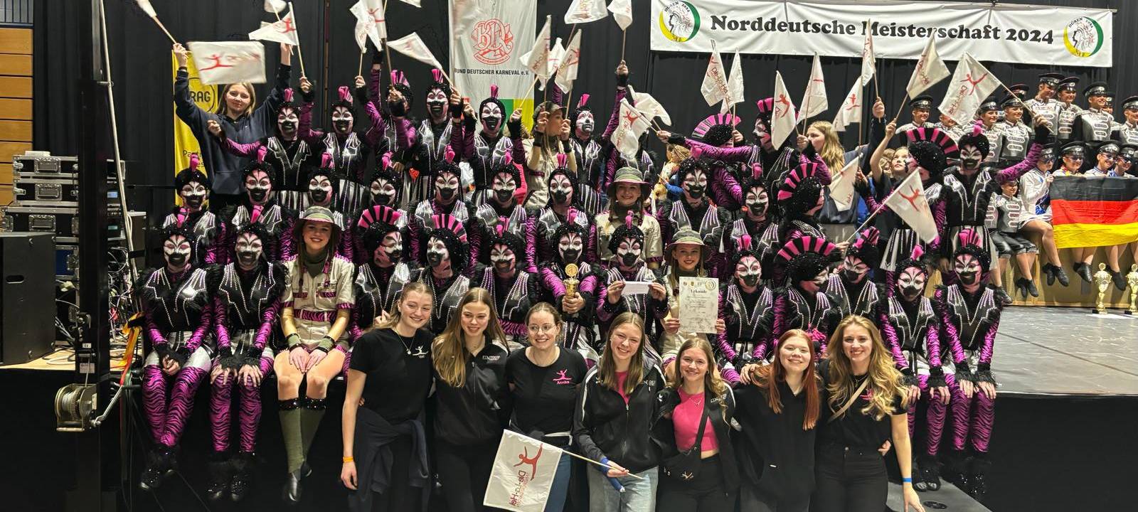 Die-La-Hei Tanzsportgarde bei DM