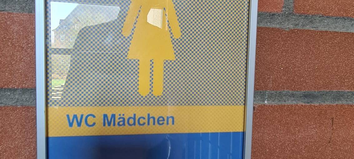 COESFELD: Unisex-Klo für Gymnasium?