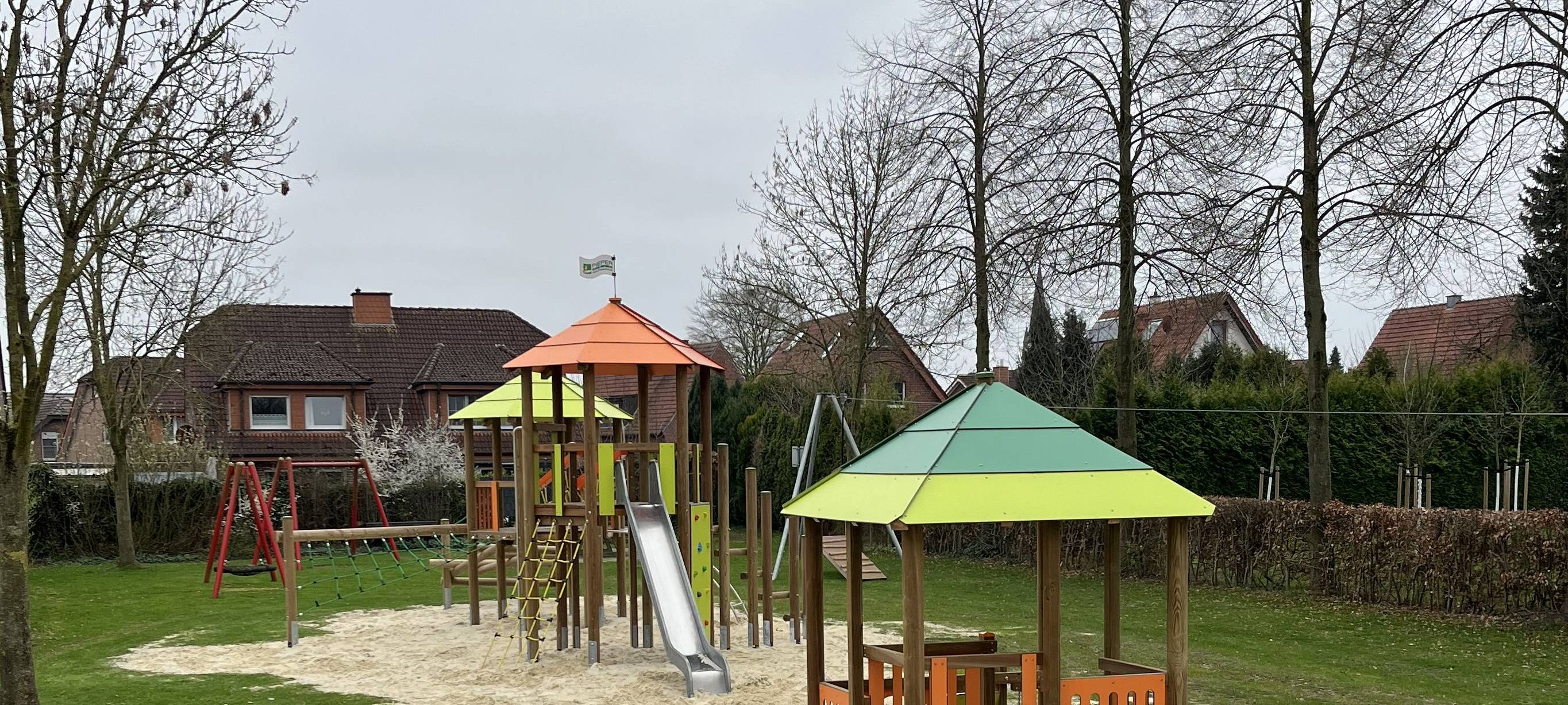 BULDERN: Spielplatz Helmers Kamp freigegeben