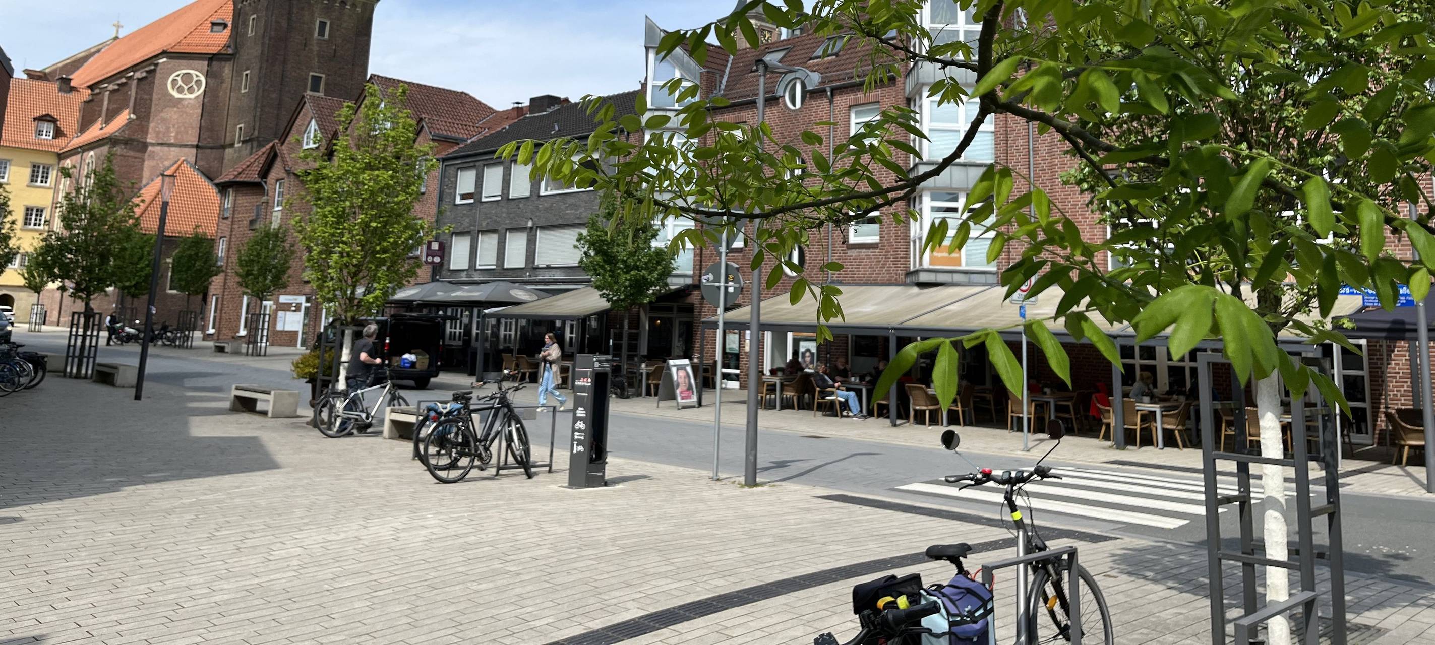 COESFELD: Vatertag auf der Bernhard-von-Galen-Straße