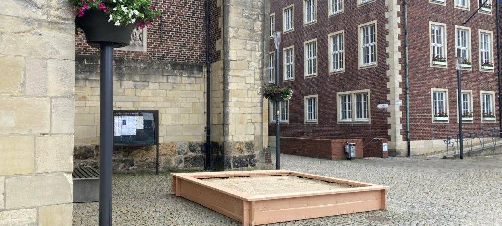 COESFELD: Sandkasten am Markt