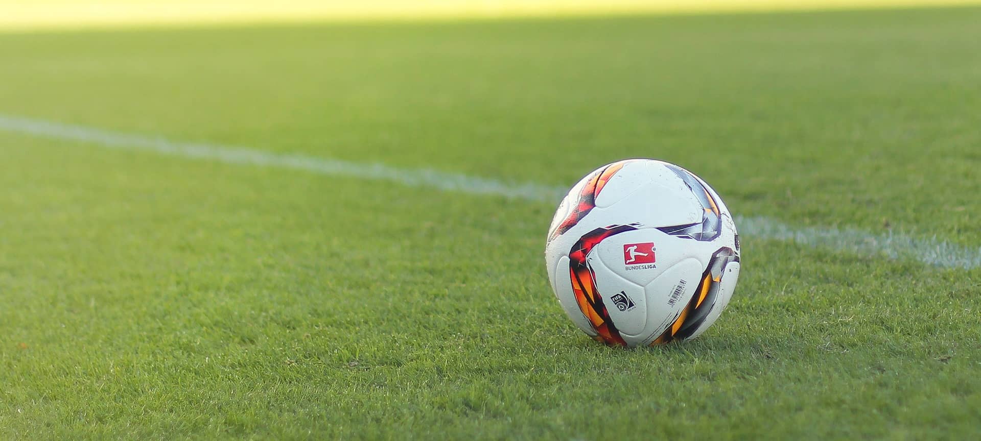 SPORT: Auf- und Abstieg beim Fußball
