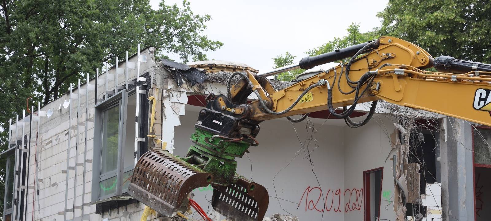 ASCHEBERG: Abriss Profilschule gestartet