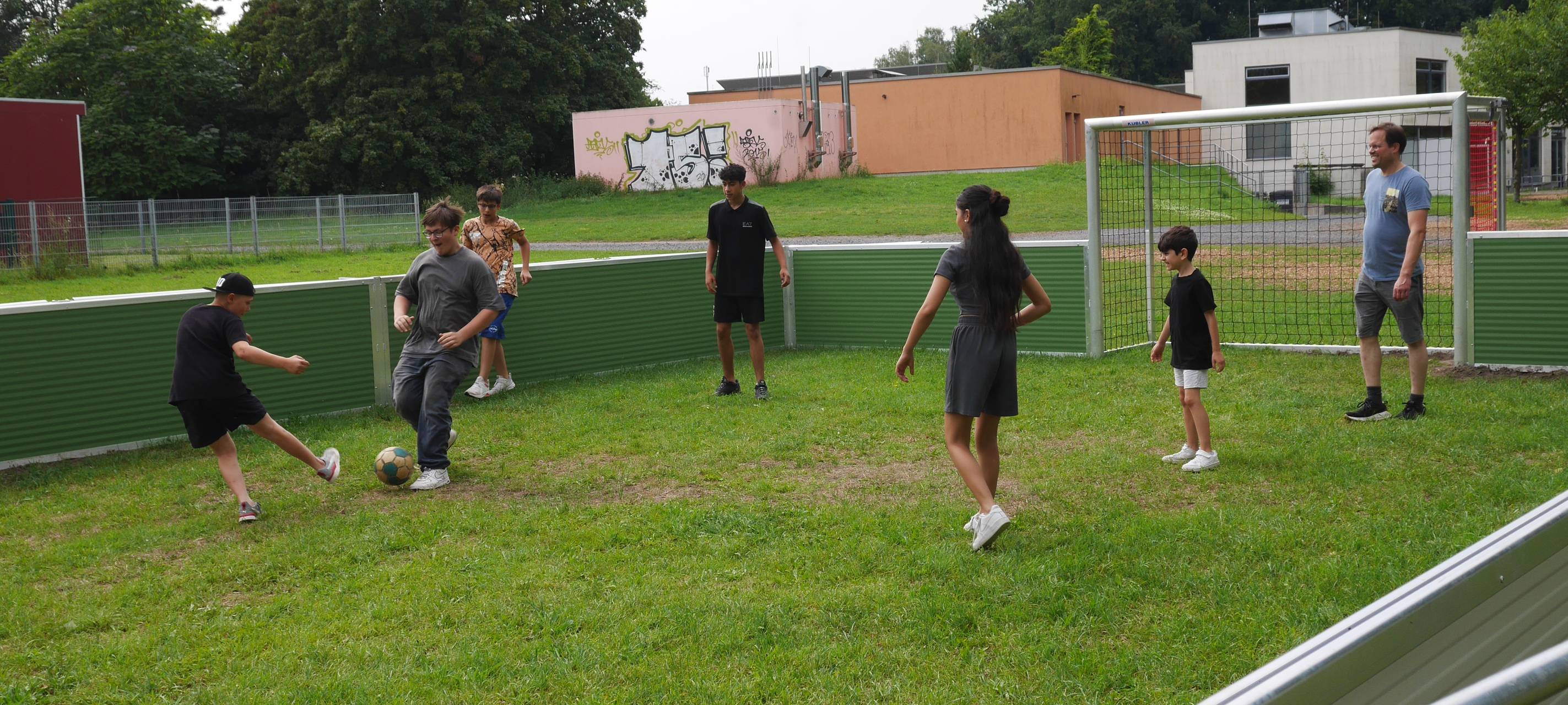 LÜDINGHAUSEN: Neues Mini-Fußballfeld
