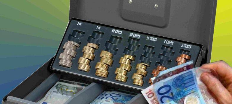 KREIS: Bus- und Bahnfahren wird teurer