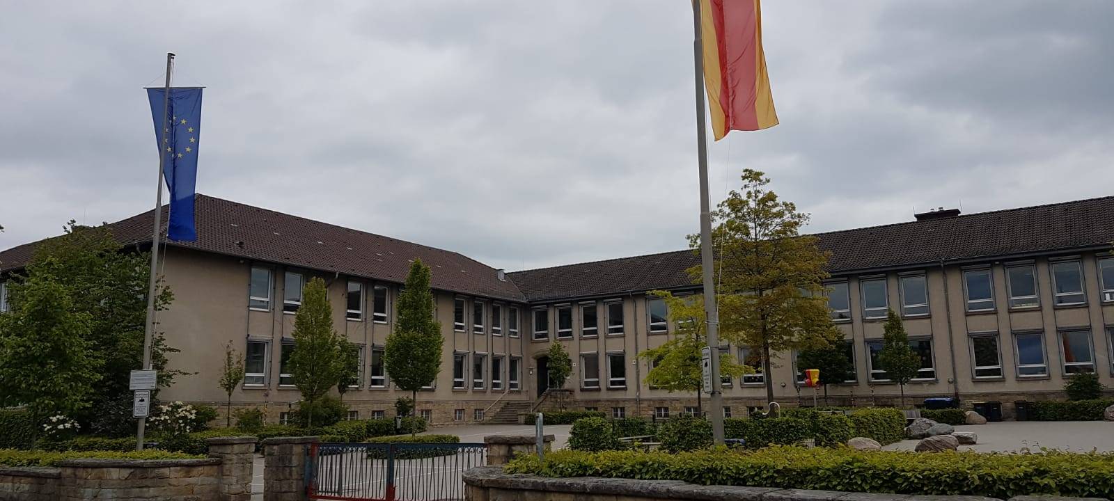 Flaggen wehen zum Europatag