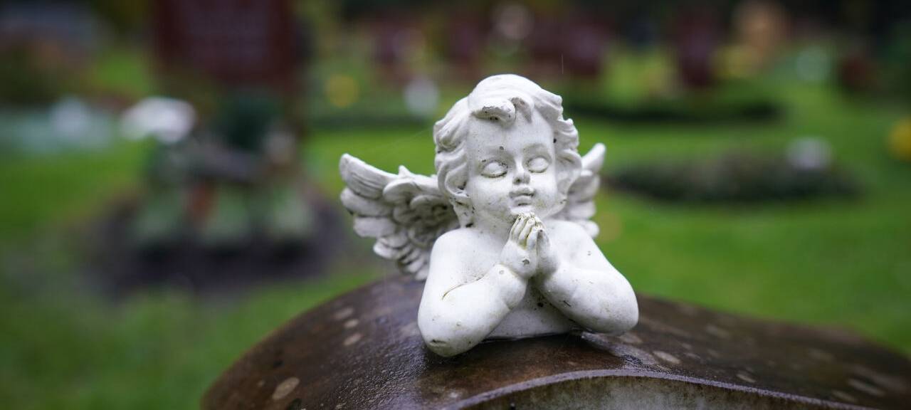 Beliebte Friedhöfe in Moers: Mehr Bestattungen als Todesfälle