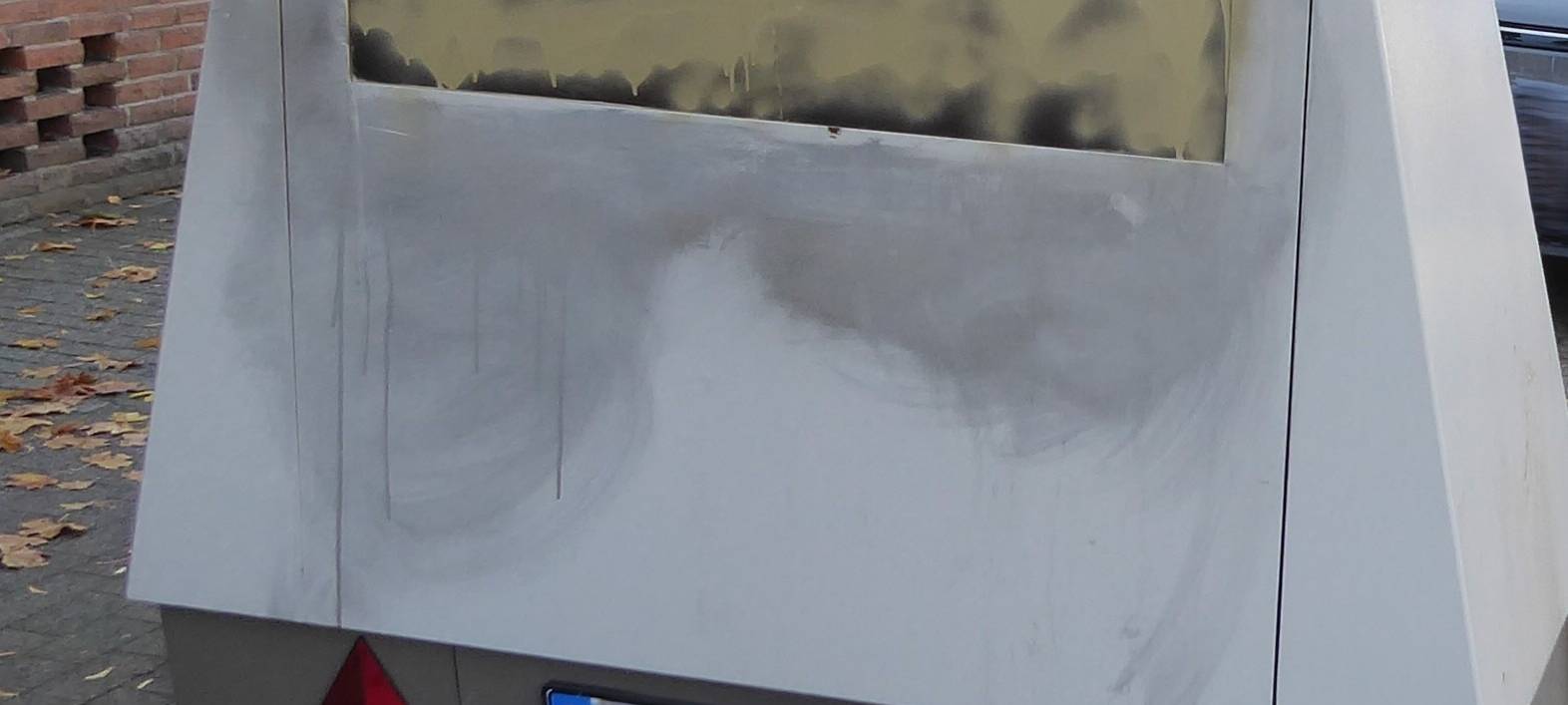 SENDEN: Vandalismus-Ärger am Blitzeranhänger