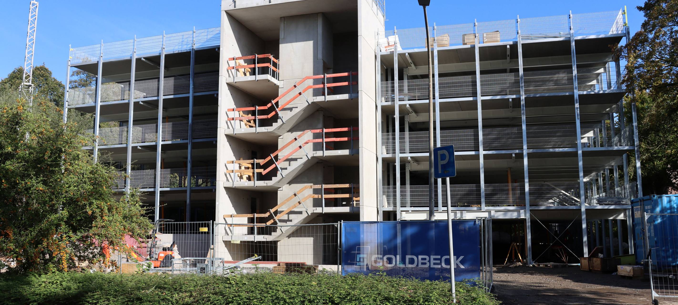 COESFELD: Neues Parkhaus wächst