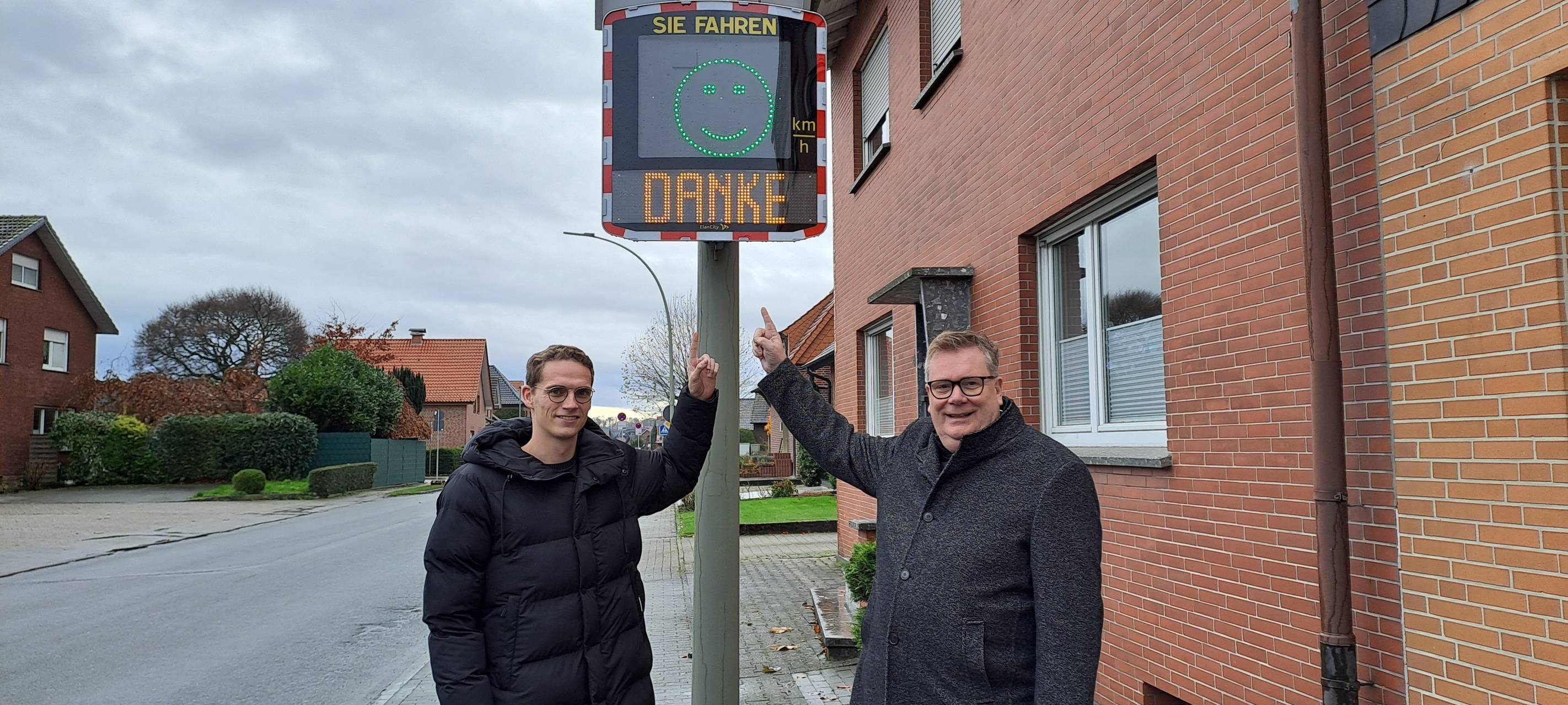 HERBERN/DAVENSBERG: Tempo-Anzeigen
