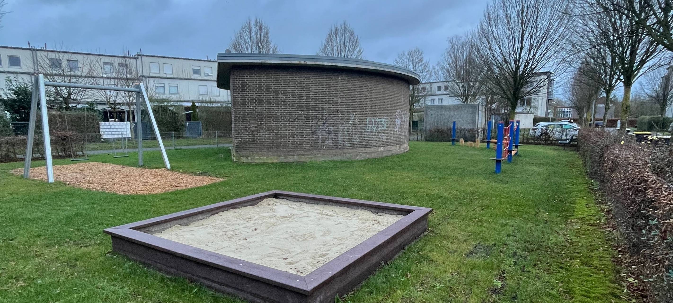 DÜLMEN: Spielplatz umgebaut