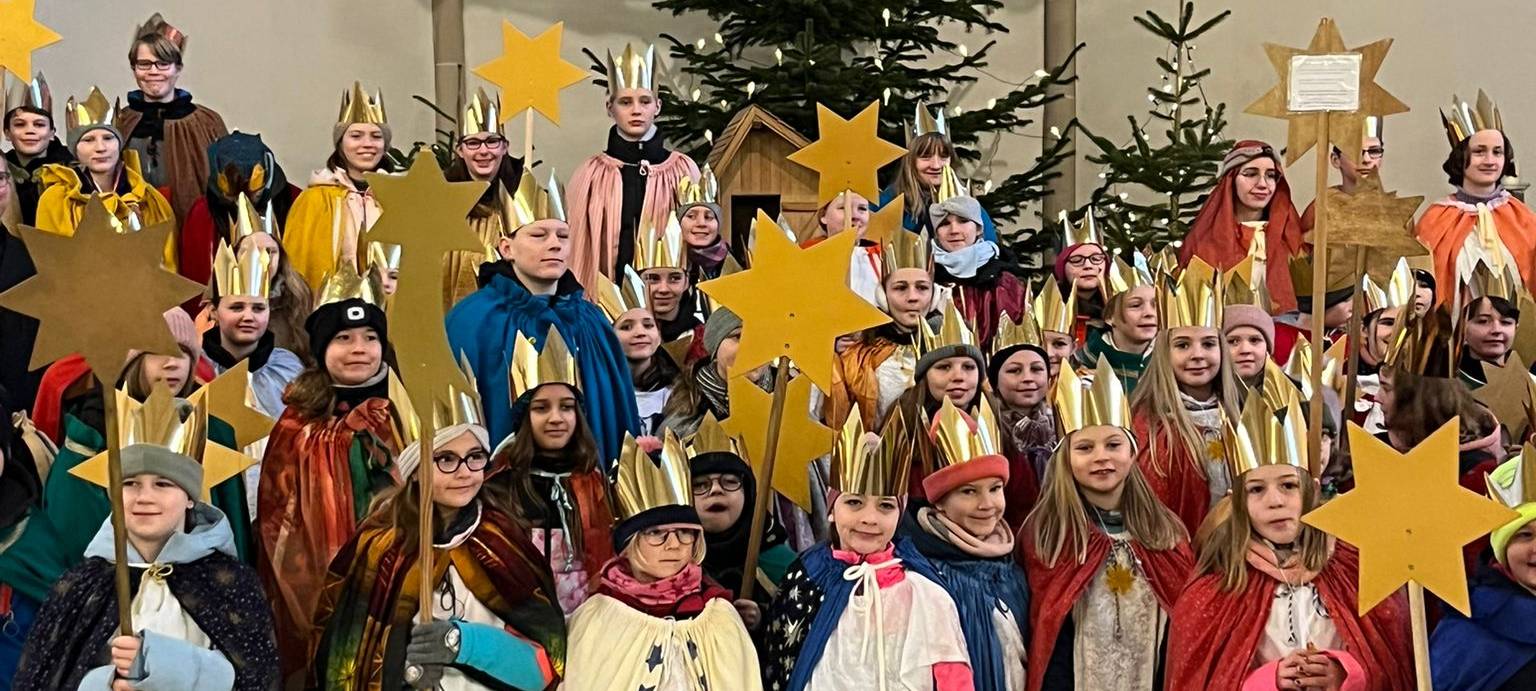 KREIS: Sternsinger unterwegs