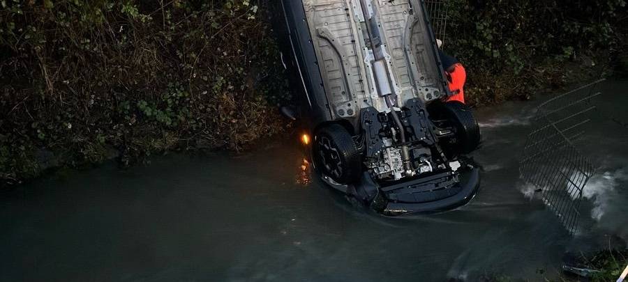 COESFELD: Leichte Entwarnung nach spektakulärem Unfall
