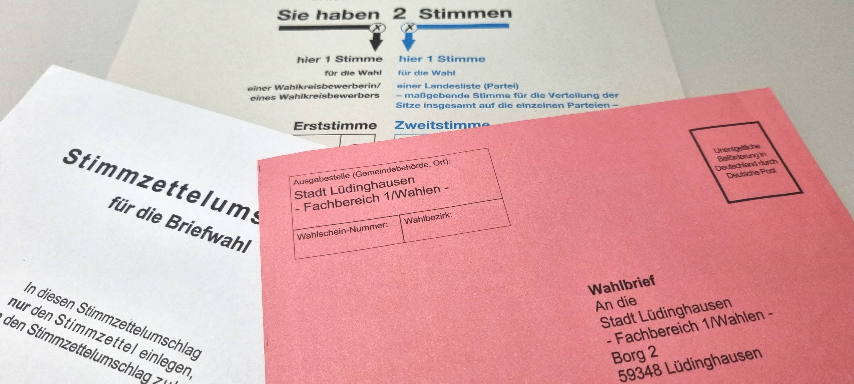 KREIS: Erste Stimmzettel liegen vor