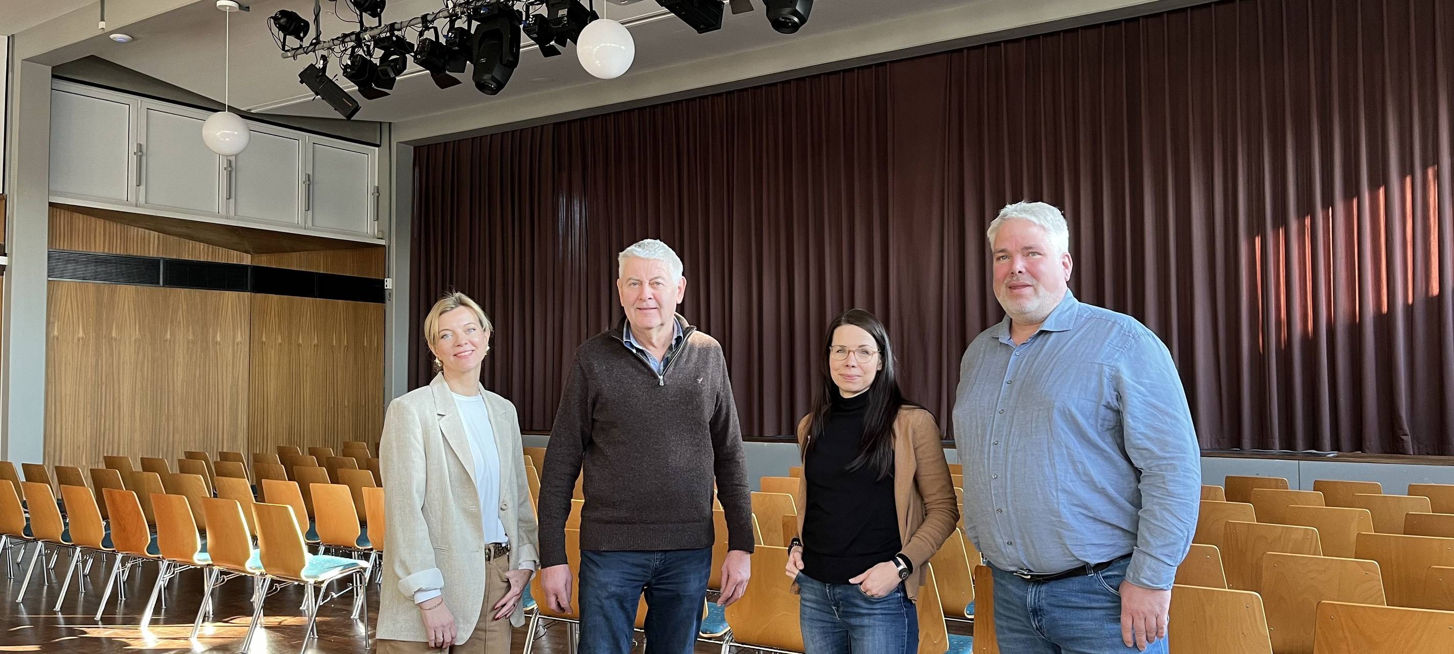 COESFELD: Neue Decke für Realschule