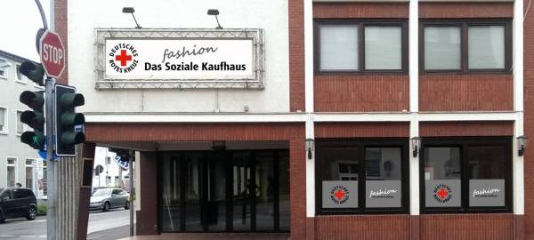 12 Tonnen Kleiderspenden