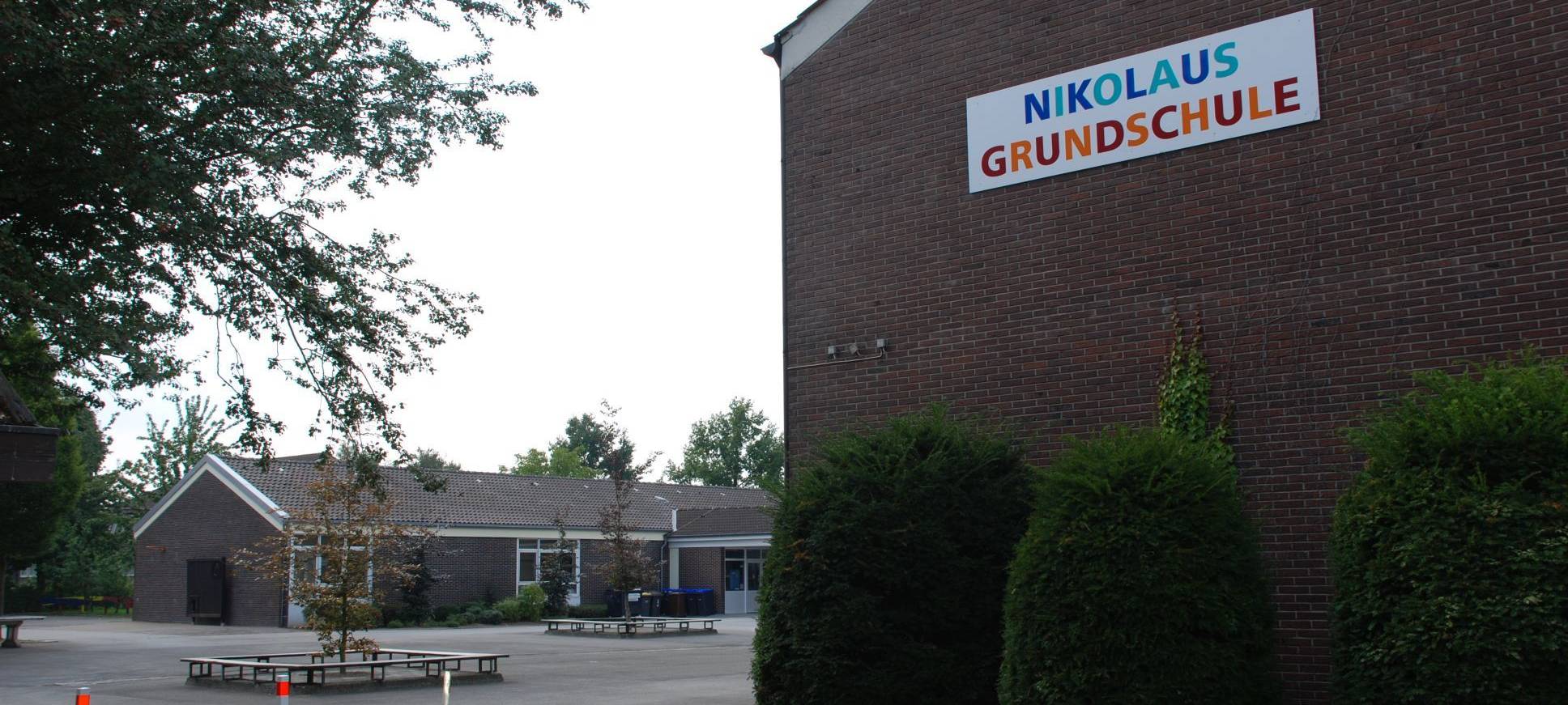 HOLTWICK: Rat entscheidet über Turnhalle