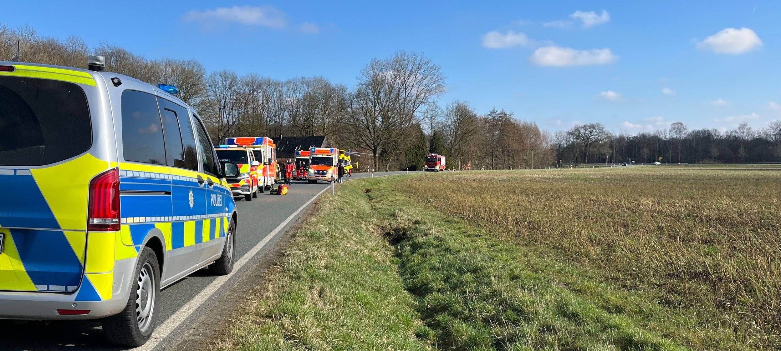 BULDERN: Rennradfahrer lebensgefährlich verletzt