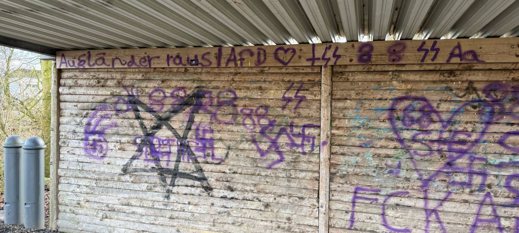NOTTULN: Vandalen wüten