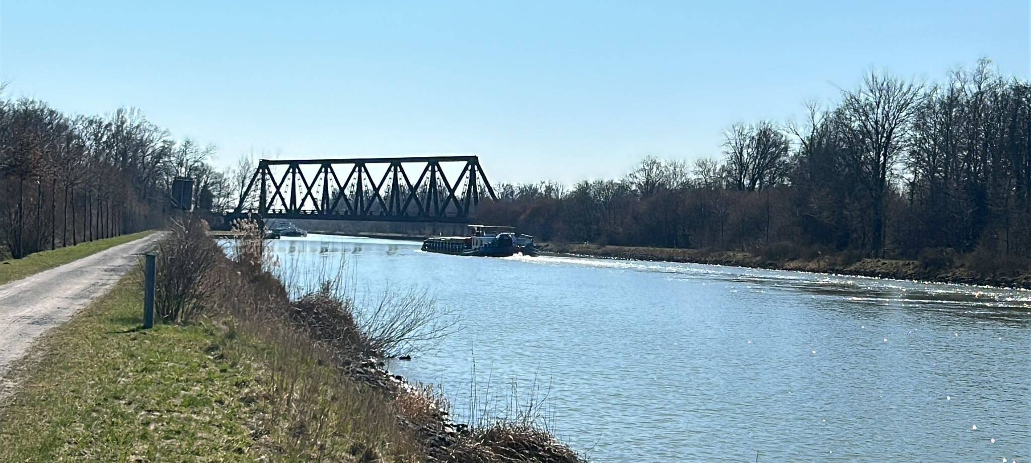 LÜDINGHAUSEN: 1. Treffen Eisenbahnbrücke erhalten