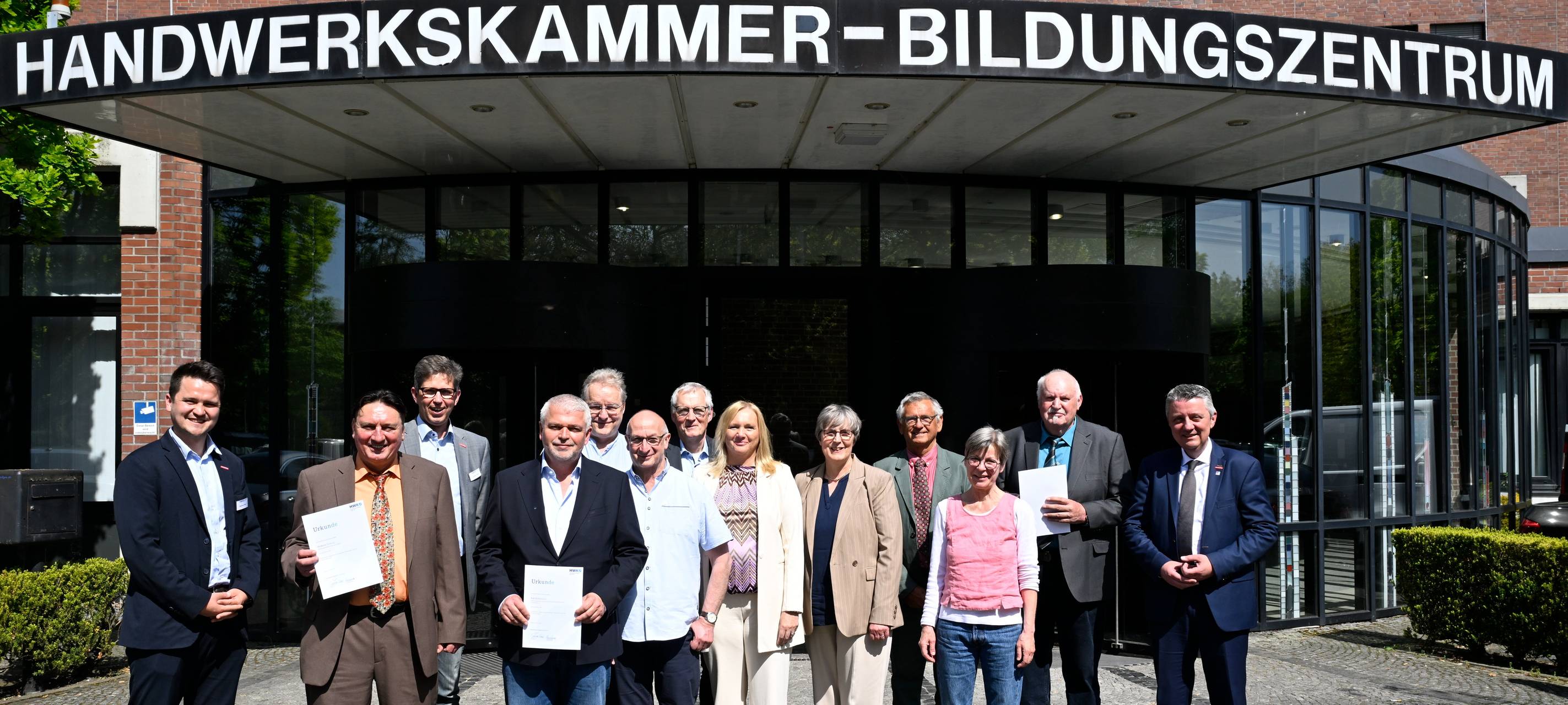KREIS: Handwerk ehrt Ehrenamtliche