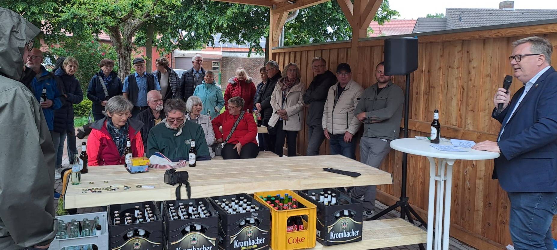 DAVENSBERG: Dorfanger eingeweiht