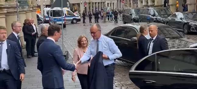 MÜNSTER: Bundeskanzler zum Antrittsbesuch