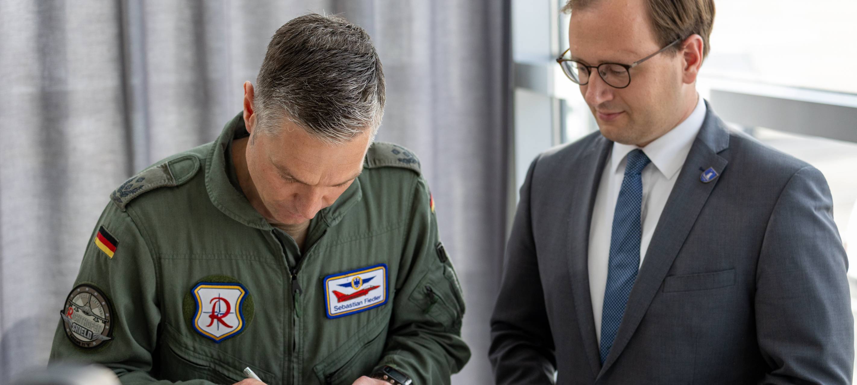 GREVEN: Kampfjets am FMO