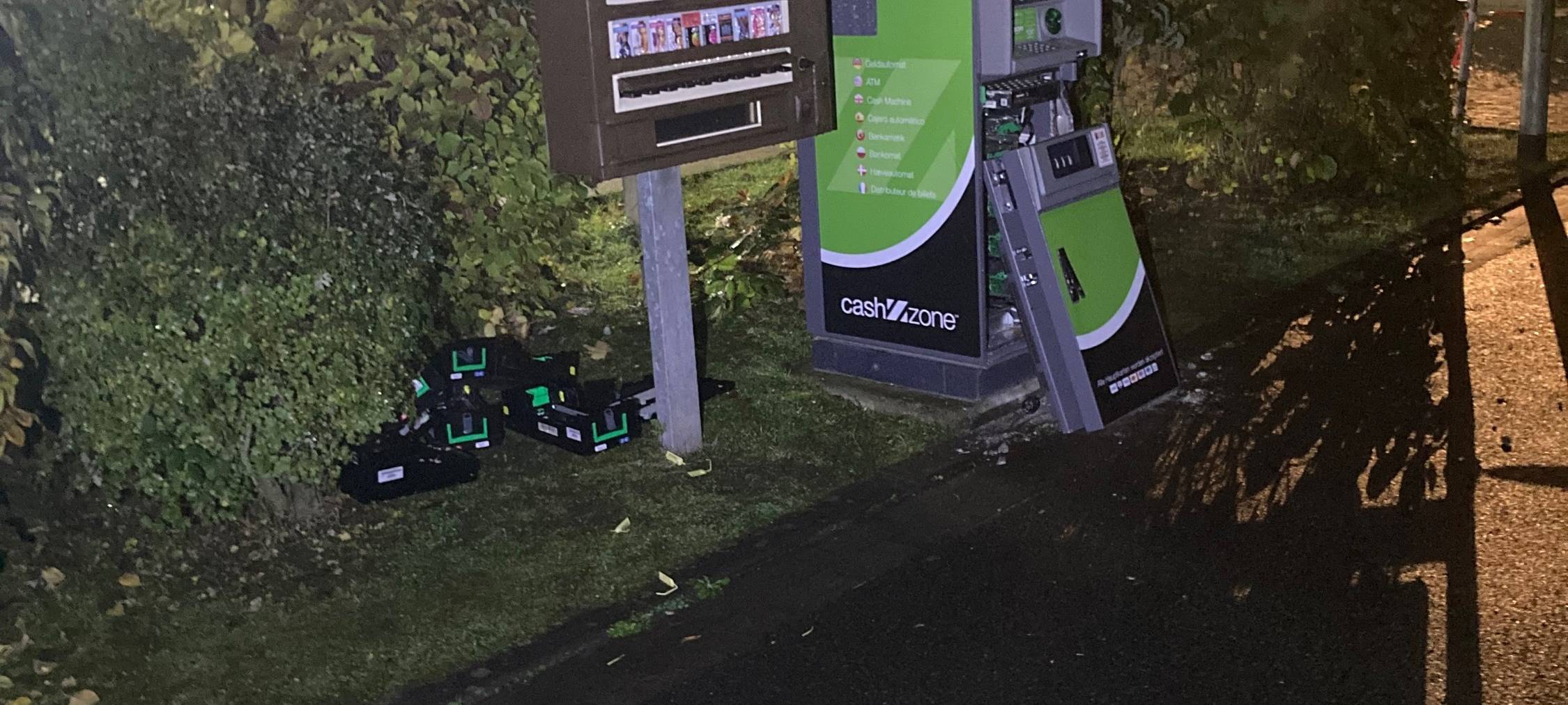 COESFELD: Geldautomat aufgebrochen