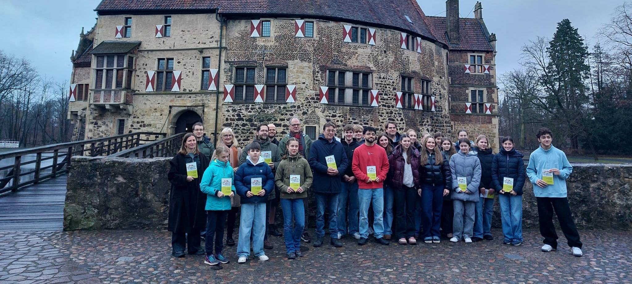 LÜDINGHAUSEN: Schüler mit ihrer Lyrik in Fachzeitschrift