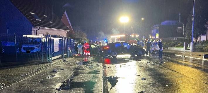 DÜLMEN: Zu hohes Tempo Schuld an Unfall mit 7 Verletzten?!
