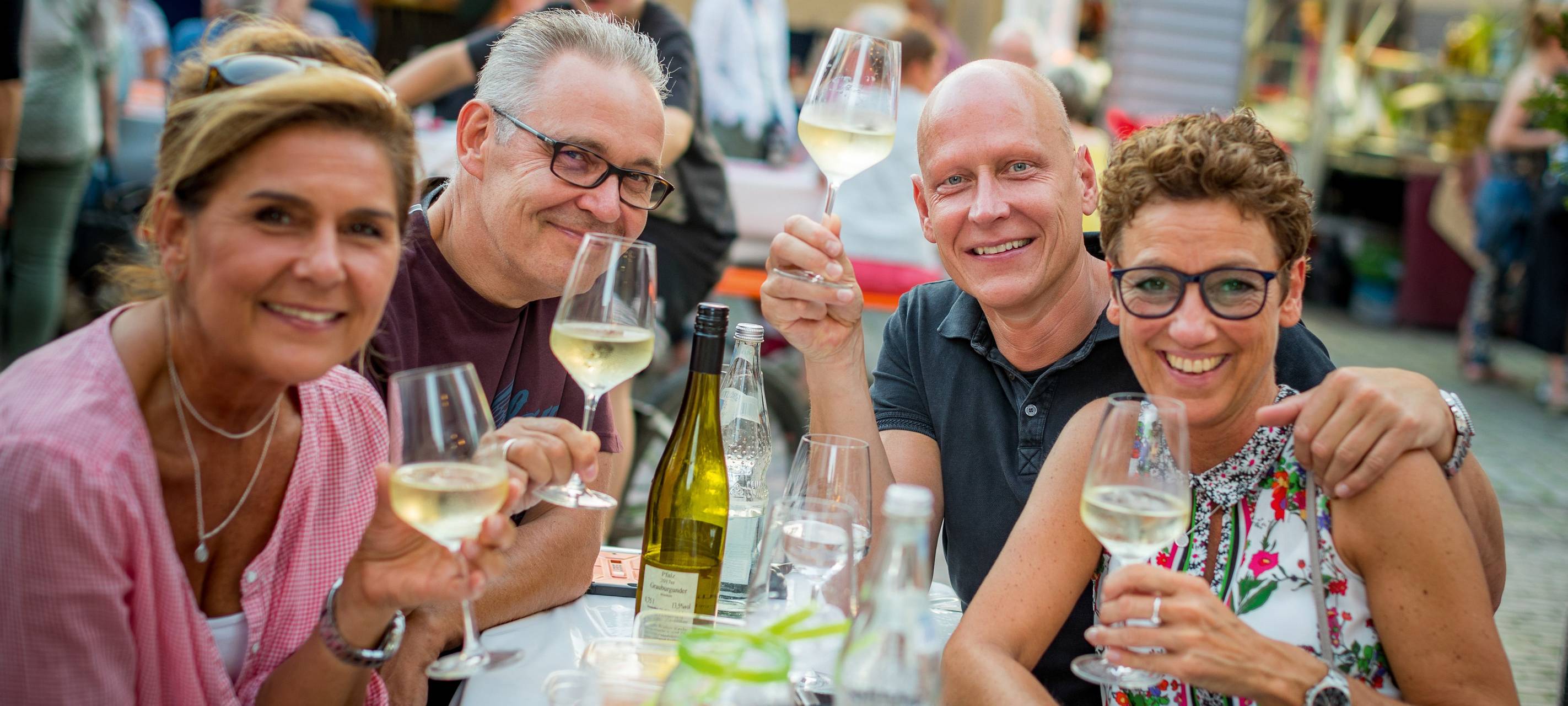 DÜLMEN: Längeres Weinfest