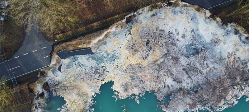 LETTER BRUCH: 2 Wochen abgesackte Straße