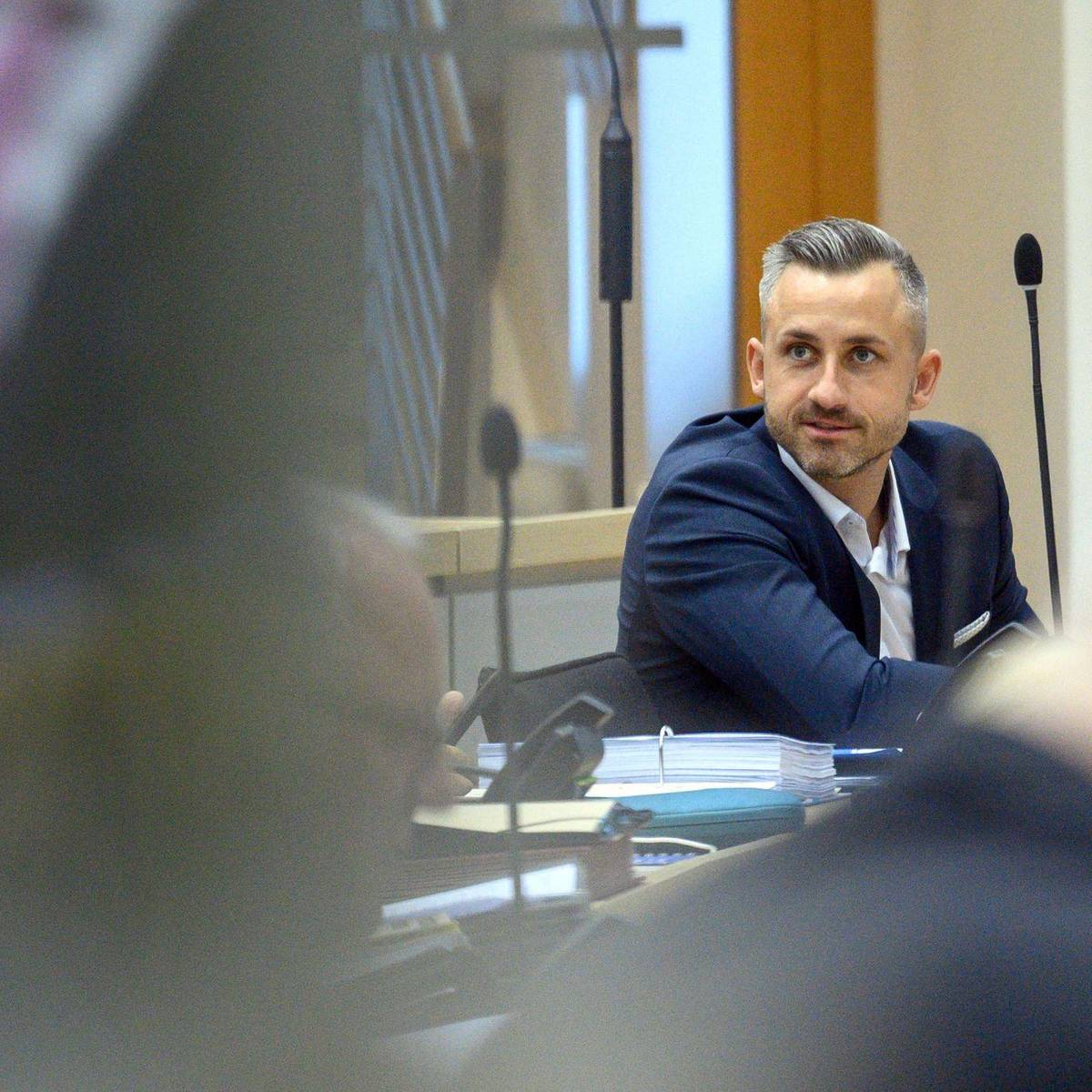 AfD streitet über Familienjobs – Rufe nach strengeren Regeln - RADIO KIEPENKERL